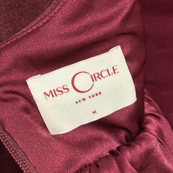 Miss Circle “Jacqueline” Backless Mini Dress in Burgundy — Size M - Picture 5 of 14